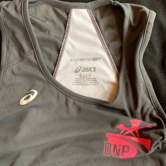 Distance Night in Palatine ASICS Tank - Picture 3 of 5